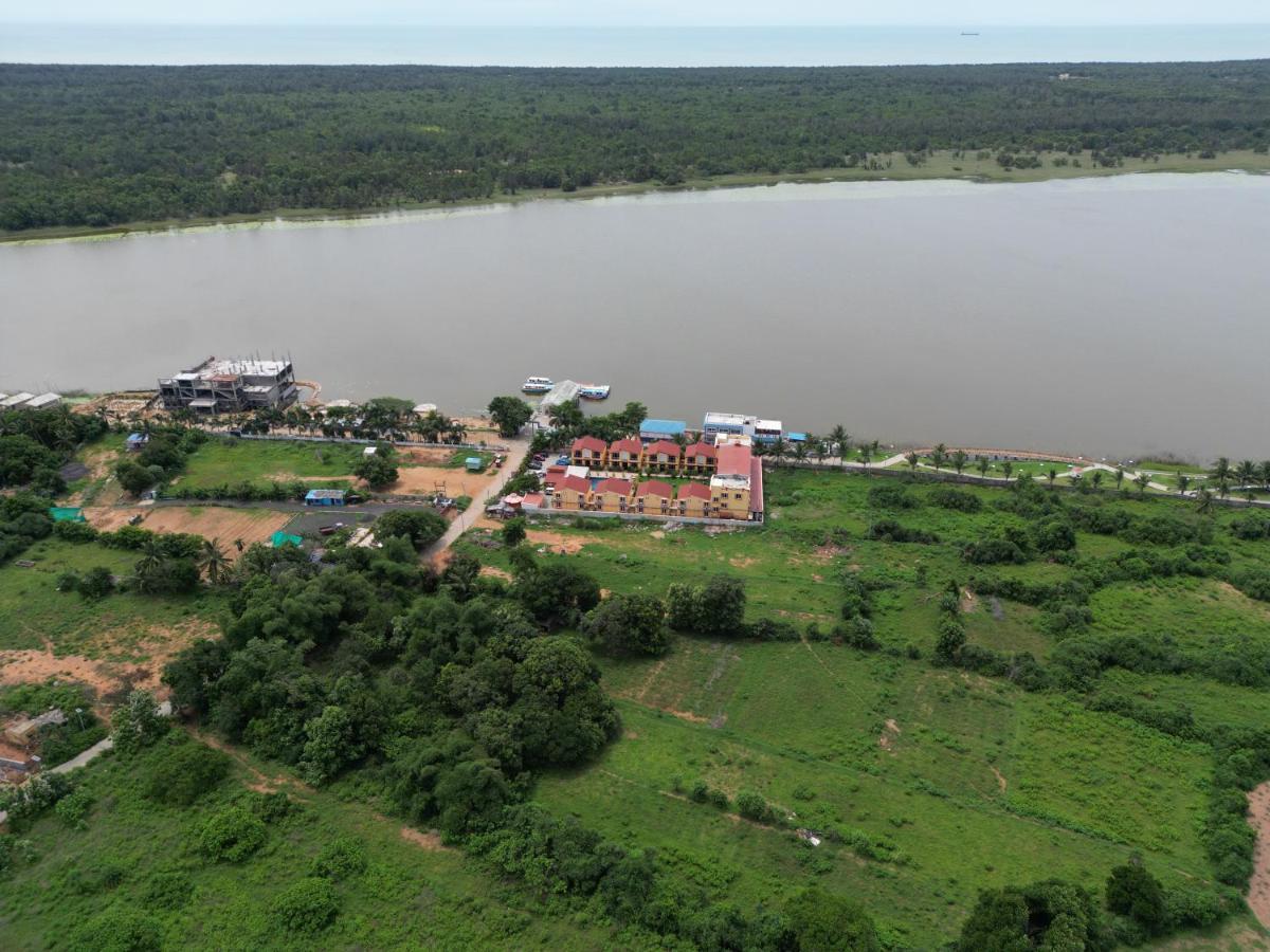 Tampara Resort Chatrapur Exterior foto